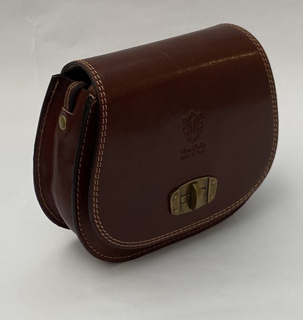 13D43879-7CF7-4B8B-9F75-1236E46E8A8B