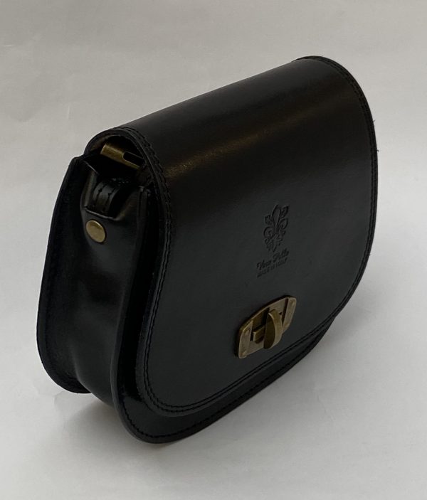 B2CA7B97-D6F7-4CFC-A122-248FFDAB3A95